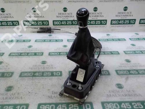 Used Manual gearbox selector Manual gearbox selector VW TOURAN (5T1) 2.0 TDI (150 hp) 7412452 7412452