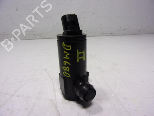 Used Washer pump TOYOTA HILUX VIII Pickup (_N1_) 2.8 TD 4WD (GUN126) (204 hp) 15941182