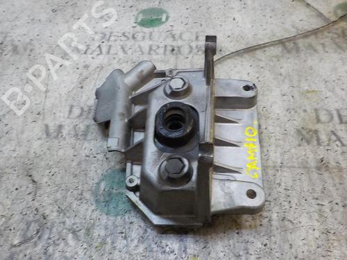 Used Support RENAULT CLIO III (BR0/1, CR0/1) 1.2 16V (BR02, BR0J, BR11, CR02, CR0J, CR11) (75 hp) 14279577