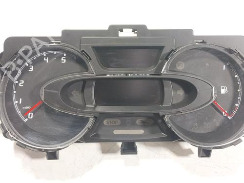 Used Instrument cluster Instrument cluster RENAULT TRAFIC III Van (FG_) 2.0 dCi 120 (FGMN) (120 hp) 33465833 33465833
