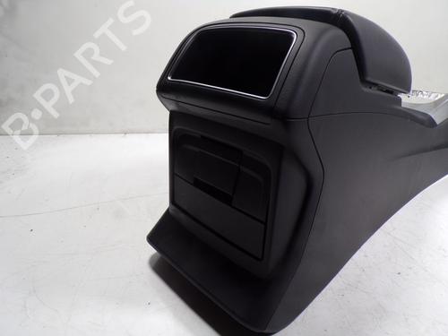 Armrest / Center console AUDI Q5 (8RB) 3.0 TDI quattro | BP10615975I20 