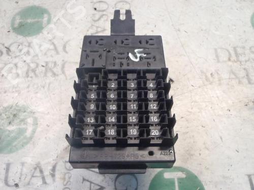 Used Fuse box Fuse box ALFA ROMEO 166 (936_) 2.4 JTD (936AXC00, 936AXD01) (175 hp) 4015628 4015628
