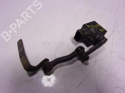 Used Electronic module Electronic module MERCEDES-BENZ GL-CLASS (X164) GL 320 CDI 4-matic (164.822) (224 hp) 15835911 15835911