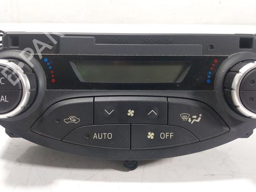 Used Climate control Climate control TOYOTA YARIS (_P13_) 1.5 (NSP131_) (112 hp) 36111712 36111712