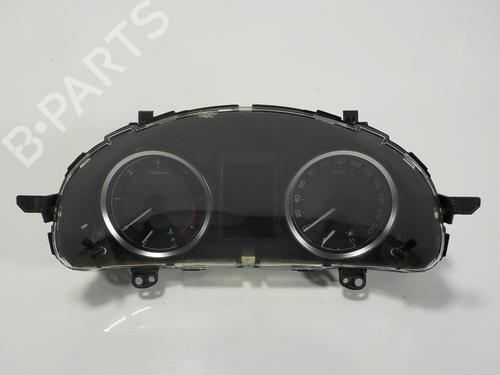 Kombiinstrument TOYOTA AURIS (_E18_) 1.4 D-4D (NDE180_, NDE180R) (90 hp) 13371862