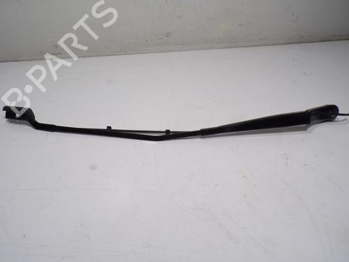 Used Front windshield wiper arm Front windshield wiper arm PEUGEOT 5008 II (MC_, MJ_, MR_, M4_) [2016-2026] 12250840 12250840