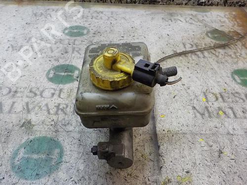 Used Brake master cylinder Brake master cylinder AUDI TT (8N3) 1.8 T quattro (224 hp) 3846631 3846631