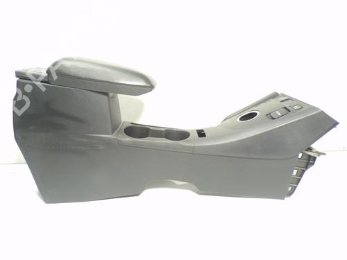 Used Armrest / Center console TOYOTA AURIS Estate (_E18_) 1.8 Hybrid (ZWE186_, ZWE186R, ZWE186H) (136 hp) 12204484