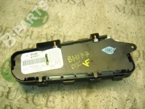 Used Left curtain airbag Left curtain airbag RENAULT MEGANE II (BM0/1_, CM0/1_) 1.6 16V (BM0C, CM0C) (113 hp) 3788306 3788306