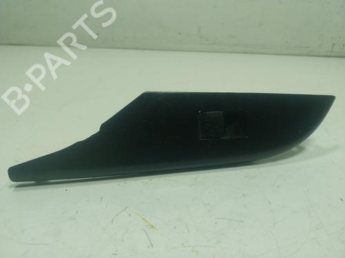 Used Left rear window switch Left rear window switch TOYOTA HILUX VIII Pickup (_N1_) 2.4 D 4WD (GUN125_, GUN125R) (150 hp) 18261486 18261486