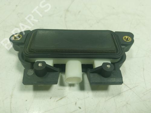 Cerradura de porton trasero TESLA MODEL S (5YJS) [2012-2024]  16520501