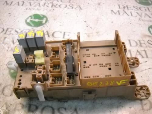 Used Fuse box Fuse box 4021777 4021777