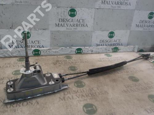 Used Manual gearbox selector Manual gearbox selector VW GOLF VI (5K1) 1.6 TDI (105 hp) 7409633 7409633