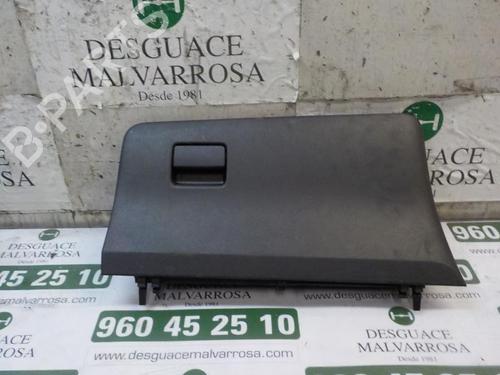 Handskerum Handskerum TOYOTA YARIS (_P9_) 1.4 D-4D (NLP90_, NLP90R) (90 hp) 3861181 3861181