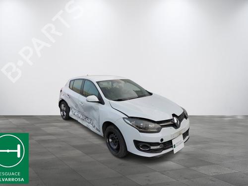 Tableau de bord RENAULT MEGANE III Hatchback (BZ0/1_, B3_)  | BP9661982C46 