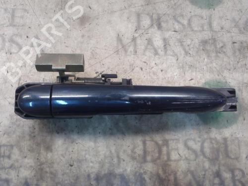 Used Front right exterior door handle RENAULT LAGUNA II (BG0/1_) [2001-2007]  3800107