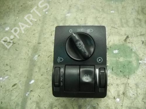 headlight-switch-opel-combo-box-bodympv-17-di-16v-2001-3763701 main image