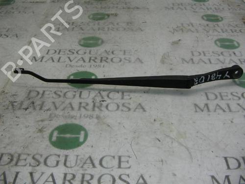 Used Front windshield wiper arm Front windshield wiper arm 3785198 3785198