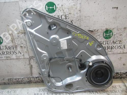 Used Rear right window mechanism Rear right window mechanism FORD FOCUS II Turnier (DA_, FFS, DS) 2.0 TDCi (136 hp) 3844011 3844011
