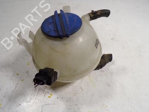 Used Expansion tank Expansion tank 7461341 7461341