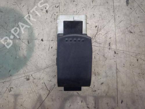 Used Right front window switch Right front window switch SUZUKI ALTO VII (GF, HA25_, HA35_) 1.0 (AMF310, GFC31S) (68 hp) 3795081 3795081