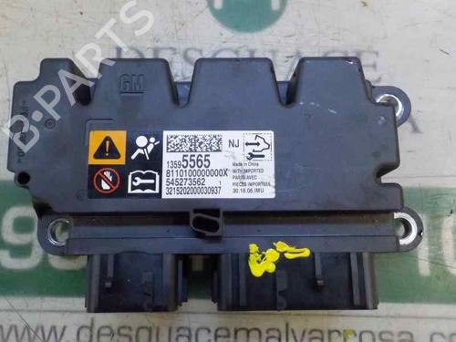 Used ECU airbags ECU airbags OPEL KARL (C16) 1.0 (75 hp) 5881252 5881252