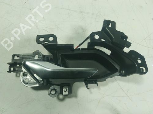 Used Front left interior door handle Front left interior door handle LAND ROVER RANGE ROVER EVOQUE (L551) 2.0 D180 MHEV 4x4 (180 hp) 18078007 18078007