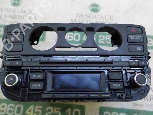 Used Radio Radio SEAT Mii (KF1, KE1) 1.0 (60 hp) 6151220 6151220