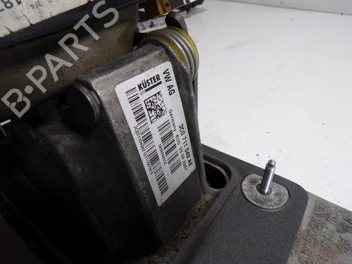 Gear lever VW PASSAT B6 (3C2) 2.0 TDI | BP8257445M90 