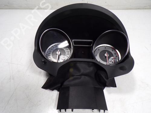 Used Instrument cluster MERCEDES-BENZ CLA Coupe (C117) CLA 200 CDI / d (117.308) (136 hp) 15225042