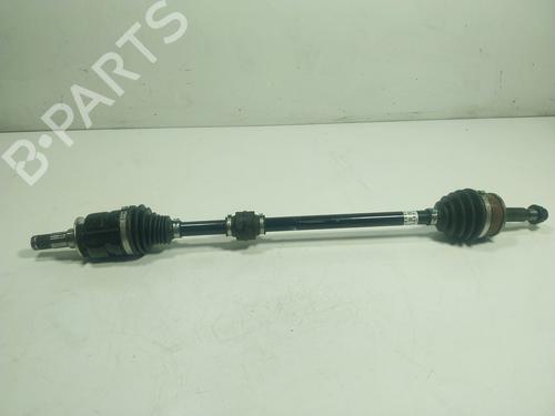 Used Right front driveshaft TOYOTA YARIS CROSS (MXP_) 1.5 Hybrid (MXPJ10) (116 hp) 19303162