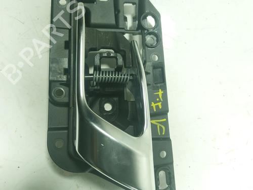 rear-left-interior-door-handle-porsche-macan-95b-30-s-diesel-95b837019gt8-2014-16856344 main image