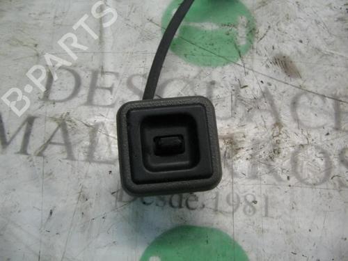 Used Right front window switch Right front window switch ROVER 400 II (XW) [1990-1995] 3753202 3753202
