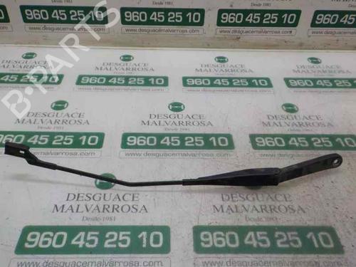 Used Front windshield wiper arm FORD FIESTA VI (CB1, CCN) 1.6 TDCi (90 hp) 4386627