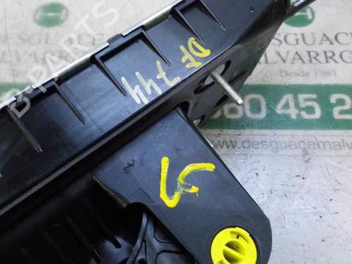 Gear lever SEAT IBIZA V (KJ1, KJG) 1.0 TSI | BP7412470M90