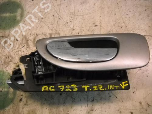 Used Rear left interior door handle Rear left interior door handle PEUGEOT 307 Break (3E) 2.0 HDI 110 (107 hp) 3788997 3788997
