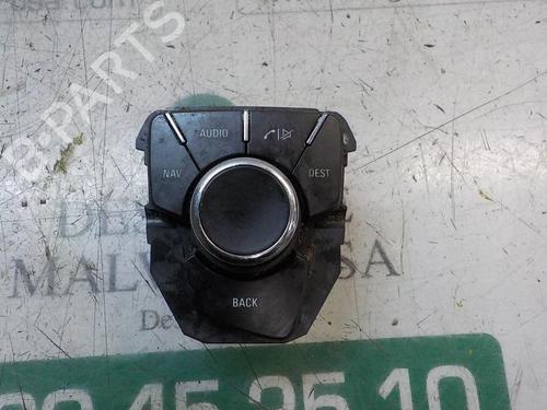 Used Switch Switch OPEL INSIGNIA A (G09) 2.0 CDTI (68) (163 hp) 3871451 3871451