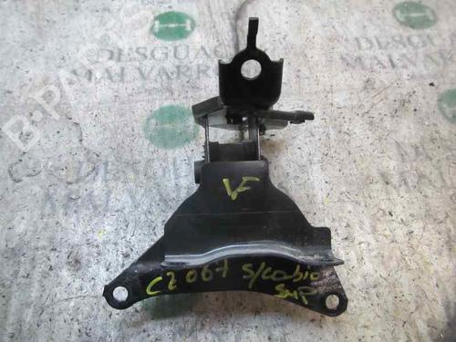 Used Support Support TOYOTA YARIS (_P13_) 1.3 (NSP130_, NSP130) (99 hp) 14279858 14279858