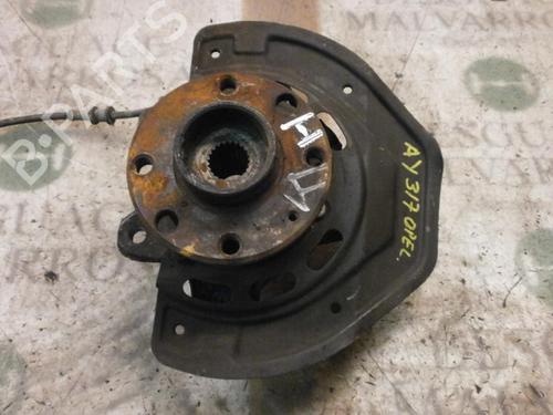 Venstre Styrespindel Lejehus Venstre Styrespindel Lejehus OPEL VECTRA B (J96) 1.6 i 16V (F19) (100 hp) 3783897 3783897