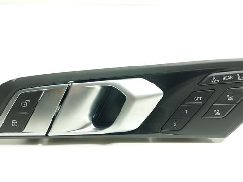 front-left-interior-door-handle-bmw-x7-g07-2019-34535868 main image