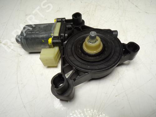 Used Right front window motor SEAT LEON ST (5F8) 2.0 TDI 4Drive (150 hp) 13035066