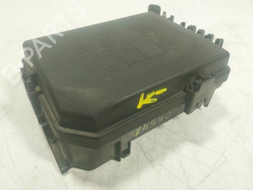 Used Fuse box Fuse box OPEL ASTRA K (B16) 1.6 CDTi (68) (110 hp) 17384805 17384805