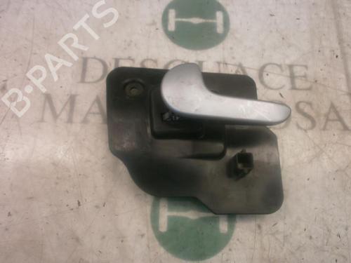 Venstre fortil invendig håndtag OPEL MERIVA A MPV (X03) 1.7 CDTI (E75) (100 hp) 3802076