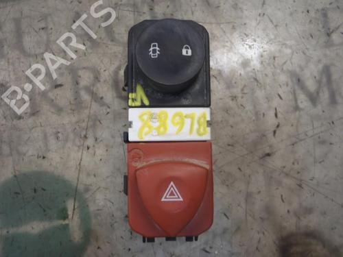 Used Warning switch Warning switch RENAULT SCÉNIC II (JM0/1_) 1.6 16V (JM1R) (112 hp) 3797561 3797561