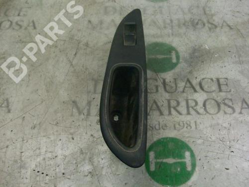 Used Left rear window switch Left rear window switch NISSAN PRIMERA (P12) 1.9 dCi (120 hp) 3770372 3770372