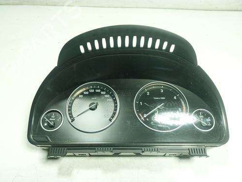 Used Instrument cluster Instrument cluster BMW 5 (F10) 520 d (184 hp) 16021045 16021045