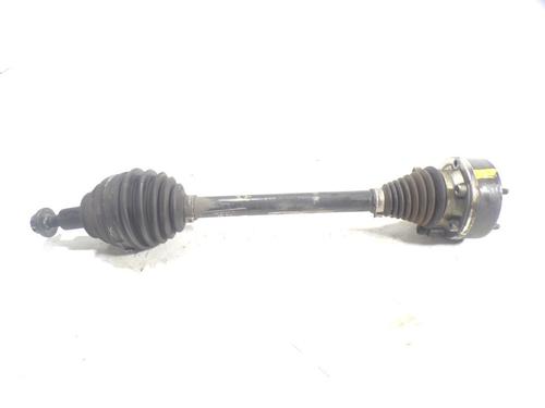 Used Left front driveshaft Left front driveshaft VW GOLF VI (5K1) 1.6 TDI (105 hp) 8122038 8122038