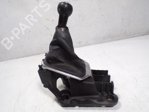Used Gear lever Gear lever CITROËN C-ELYSEE (DD_) 1.6 HDI 92 (92 hp) 10528659 10528659