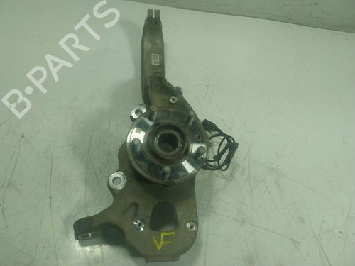 Used Right front steering knuckle JAGUAR F-PACE (X761) [2015-2025]  17443041