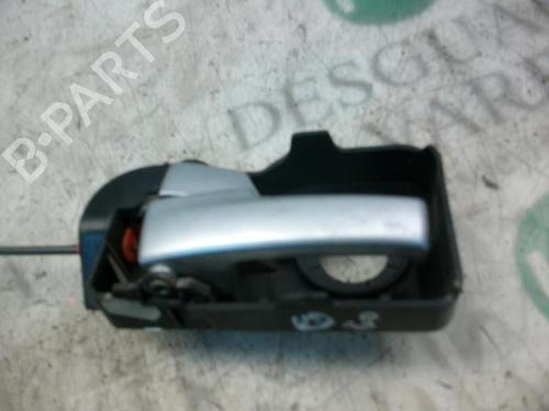 Used Front left interior door handle Front left interior door handle 3778304 3778304